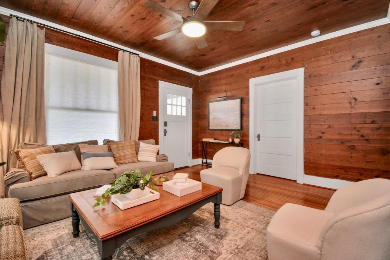 Coastal Craftsman- Walk To Beach & Pleasure Pier- As Seen On 'Restoring Galveston' Eksteriør billede